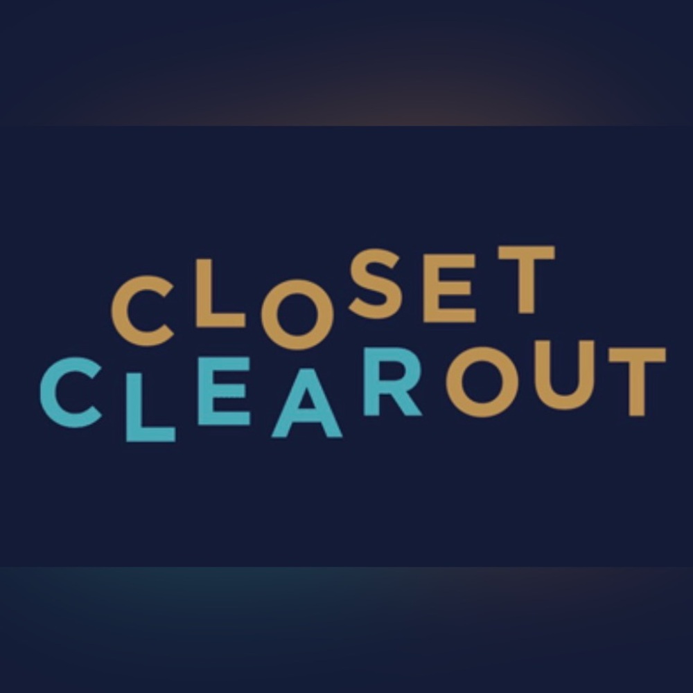 CLOSET CLEAR OUT = DISCOUNTED SHIPPING